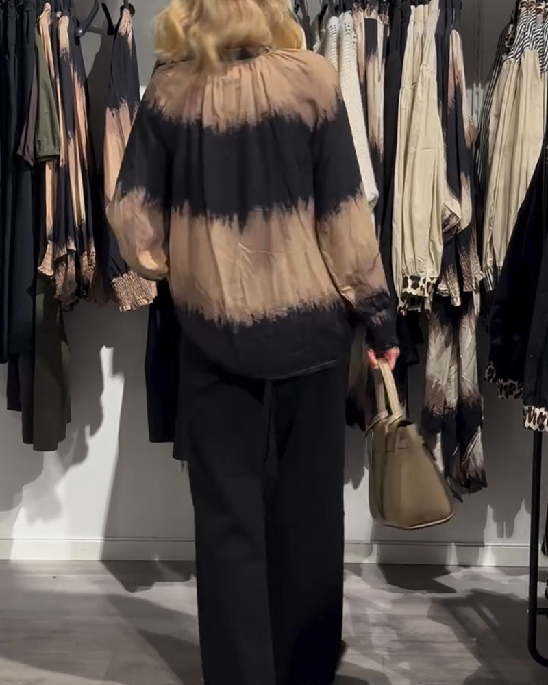 Vilma™ | Vintage colorblock V-hals blouse met knopen